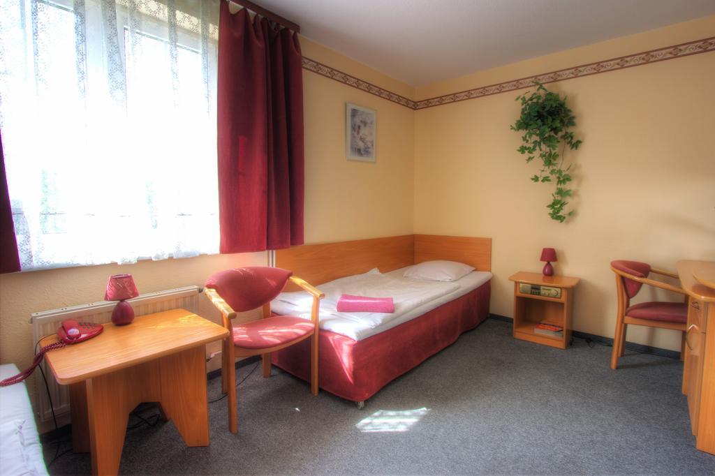 Cedynia Hotel Margo חדר תמונה