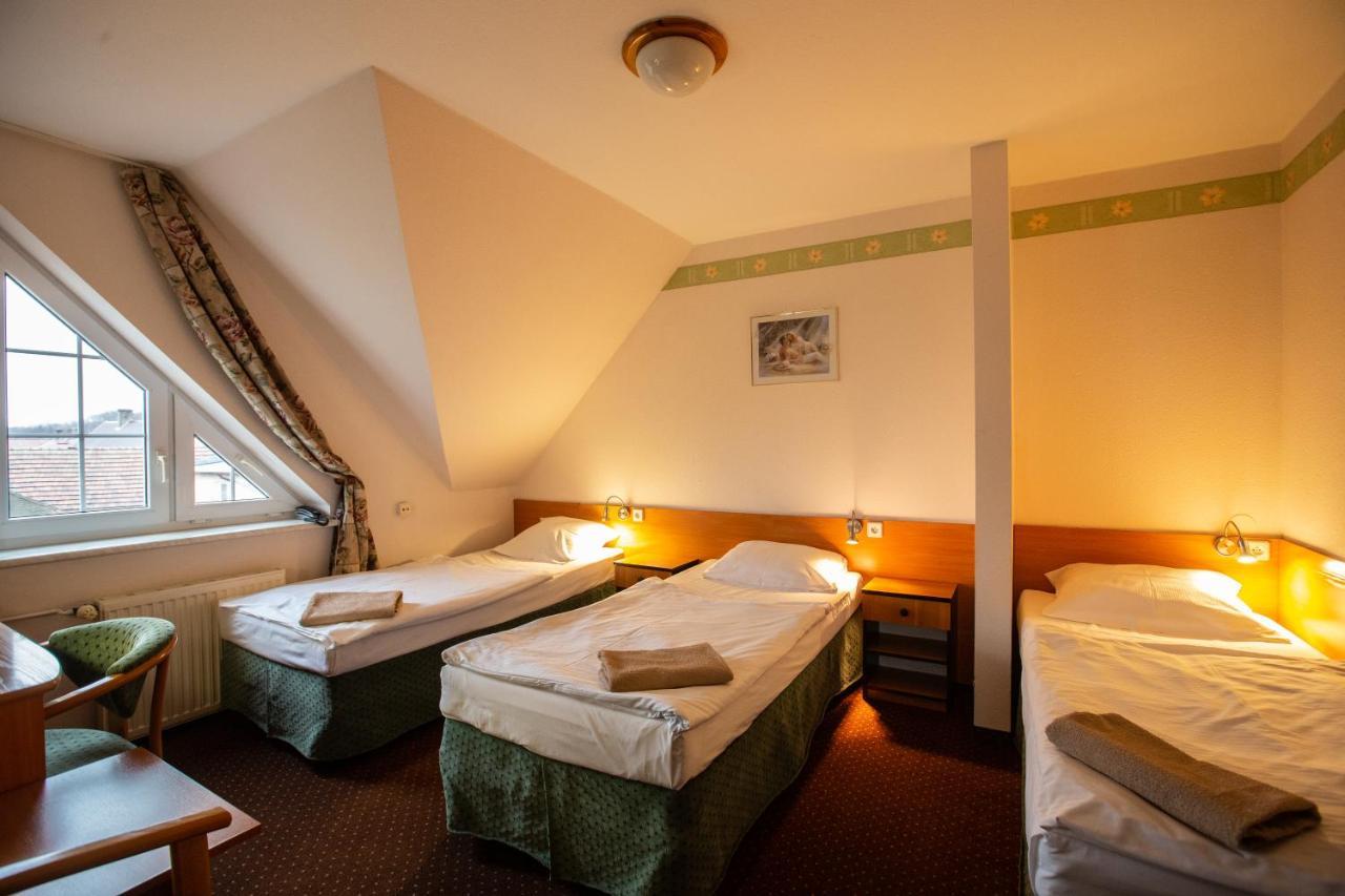 Cedynia Hotel Margo מראה חיצוני תמונה