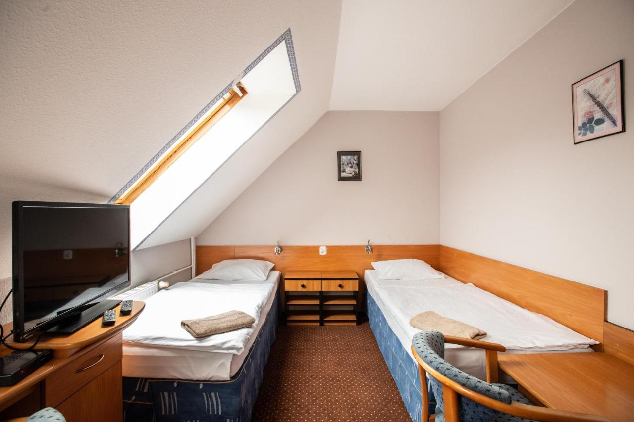 Cedynia Hotel Margo מראה חיצוני תמונה